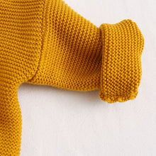 Load image into Gallery viewer, Knitted Unisex Baby Cardigan for Autumn from Laudri Shop